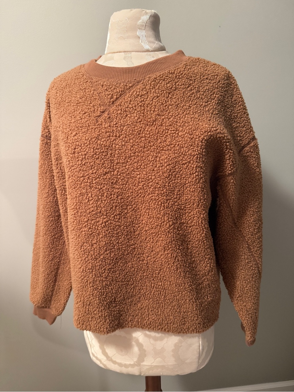 American Eagle Outfitters Sherpa Pullover Sweater - Camel Brown
